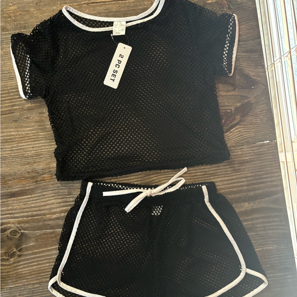 Beachwear Mesh Set Crop top with shorts size Medium